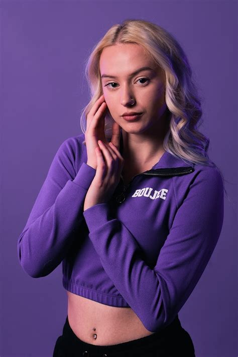 alexandra ropelé